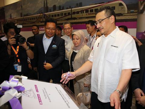 tn_my-klia-klia2-opening-20140502-erl.jpg