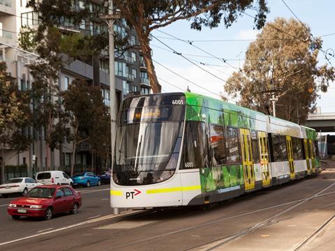 tn_au-melbourne_bombardier_tram.jpg