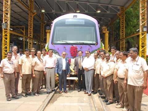 tn_in-kolkata_east-west_line_train_delivery.jpg