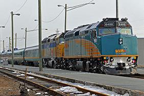 ca-Via_Rail_Ocean_at_Halifax-wiki.jpg