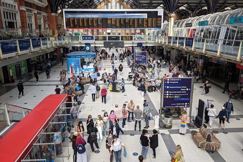 London Liverpool Street station concourse