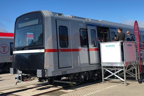 Wiener Linien Siemens Mobility Series X train at InnoTrans 2022 (2)