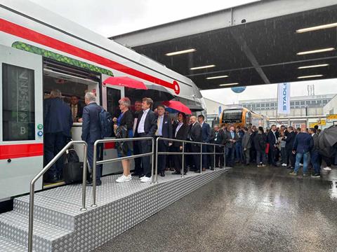 Great-interest-in-the-official-presentation-of-KONČAR's-battery-powered-multiple-unit-(BMU)-train