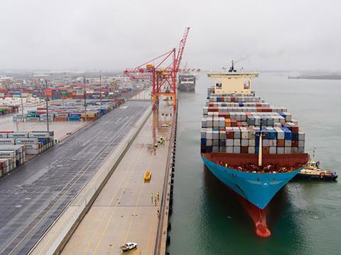 The Queensland and federal governments have agreed to jointly fund a A$1·5m independent study into improving rail freight connections to the Port of Brisbane (Photo: Port of Brisbane).