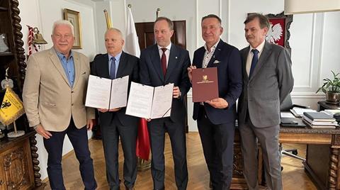 Pomorskie voivodship has awarded Newag a 128m złoty contract to supply four Impuls 2 electro-diesel multiple-units.