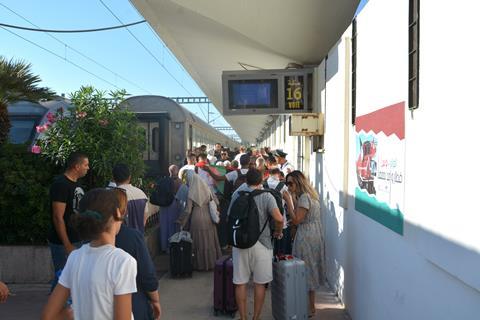 Les services de trains de voyageurs ont repris de la capitale tunisienne à Annaba, en Algérie