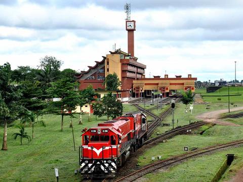 The tram line would serve the city's railway station at Bassengué. (Photo: Mboupda Talla Roger, CC BY-SA 3.0)