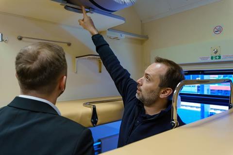 Ukrainian Railways KVSZ  platskartny coach (6)