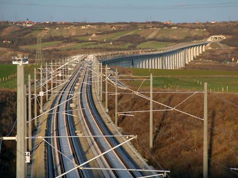 ‘Electrically powered rail transport is one of the most environmentally friendly transport options’, said Commissioner in charge of competition policy Margrethe Vestager (Photo: Frank Kniestedt/Deutsche Bahn).