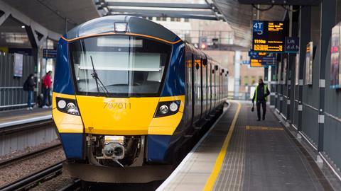 Southeastern Class 707 City Beam EMU at London Bridge (Photo Southeastern)