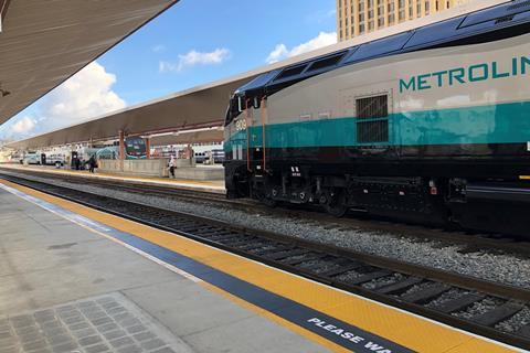 us-Metrolink-F125-LAUPT-Lustig