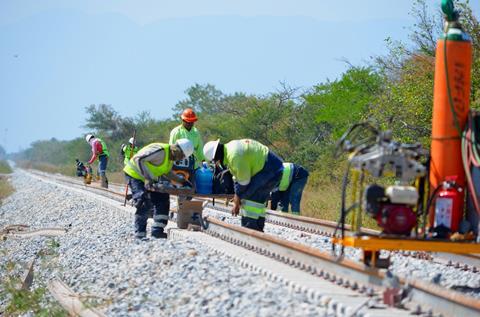 Comsa is rehabilitating the La Mata – Colonia Jordán section of the Ferrocarril Transístmico line