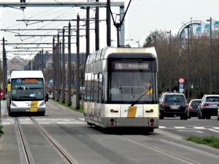 tn_be-antwerpen-tram-bus.jpg
