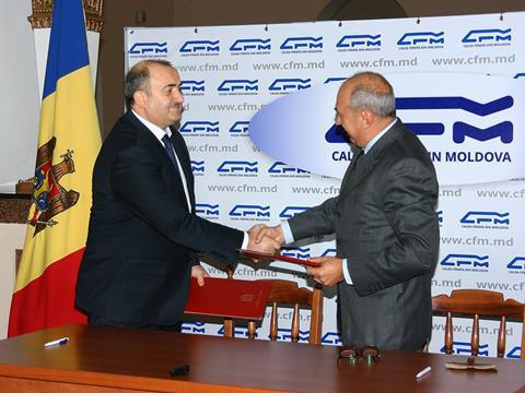 Moldovan Railways has named GE Transportation as the winner of a contract to supply 12 locomotives.