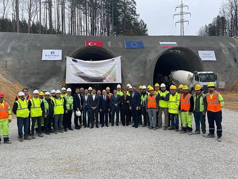 Bulgaria tunnel (1)