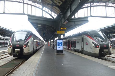 Trains at Paris Est (Photo: Jérémie Anne)