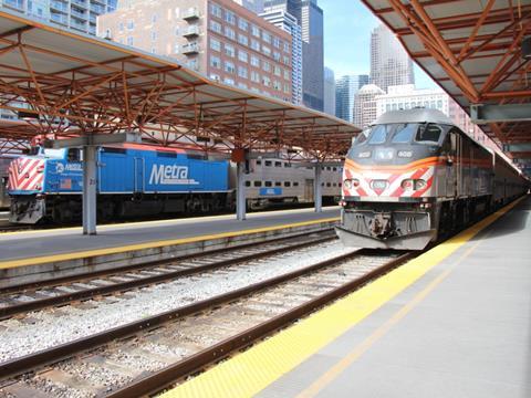 tn_us-metra-chicago-la-salle-street.jpg