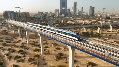 A train on Line 1 of the Riyadh Metro south of King Abdullah Financial District station. Courtesy of Bechtel