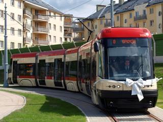 tn_pl-gdansk-tram-extension-opening-20120511.jpg