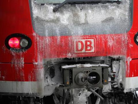 DB Regio is using hot water to de-ice rolling stock in winter.