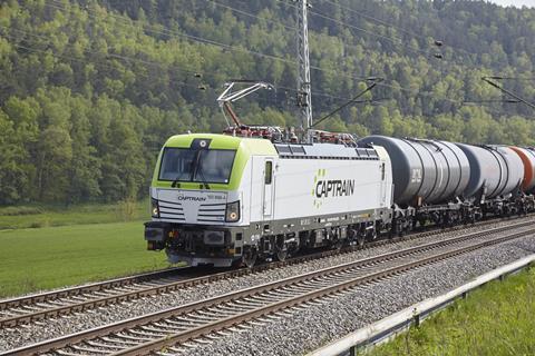 Captrain and TankMatch Rail Hamburg are transporting 1 000 tonnes of ethanol in an 18-wagon train from the Port of Rotterdam to Pleszew in Poland on May 4-5.