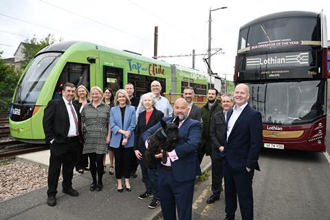 TOTO 4 Photo - Greg Macvean