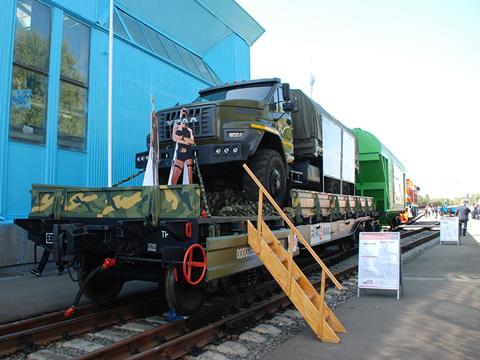 RM Rail displayed a Type 19-1259 grain hopper and Type 13-1258 flat wagon at Expo 1520 (Photo: Toma Bacic).