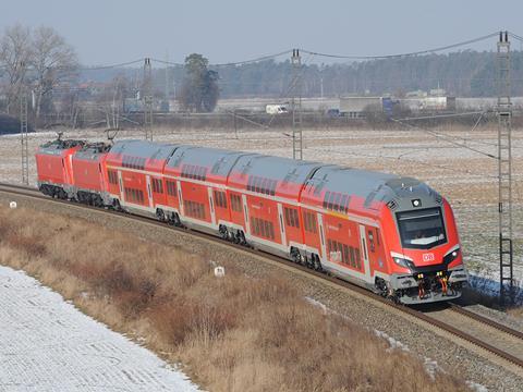 The first of six double-deck push-pull trainsets being built by Škoda Transportation for Deutsche Bahn is undergoing trials at the Velim test circuit (Photo: Vladimír Fišar).