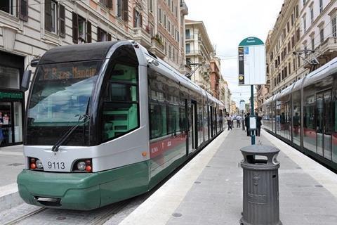 Roma tram