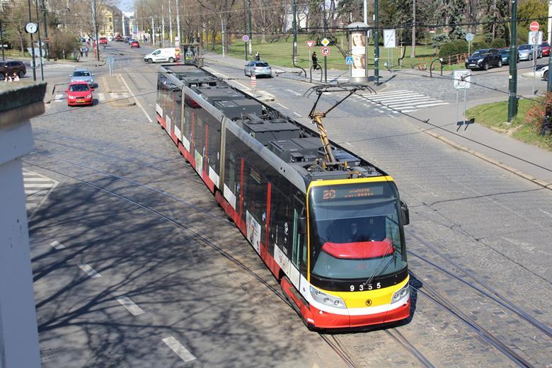 Škoda preferred bidder for 200-tram framework contract | Metro Report ...