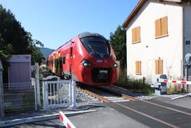 Trains return to ‘the Queen of the Pyrénées’ with plans for hydrogen traction